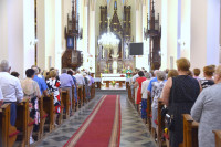  MSZA ŚWIĘTA ZA ZMARŁYCH I PROCESJA RÓŻAŃCOWA NA CMENTARZ 