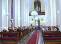  MSZA ŚWIĘTA ZA ZMARŁYCH I PROCESJA RÓŻAŃCOWA NA CMENTARZ 