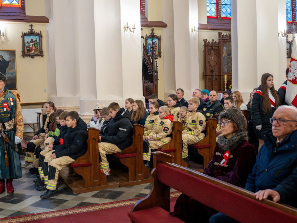 ŚWIĘTO NIEPODLEGŁOŚCI (Foto - www.bp24.pl)