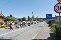  MSZA ŚWIĘTA ZA ZMARŁYCH I PROCESJA RÓŻAŃCOWA NA CMENTARZ 