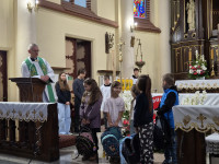  BŁOGOSŁAWIEŃSTWO PRZYBORÓW SZKOLNYCH UCZNIOM KLAS PIERWSZYCH (FOTO: Dorota ANDRUSZKIEWICZ) 